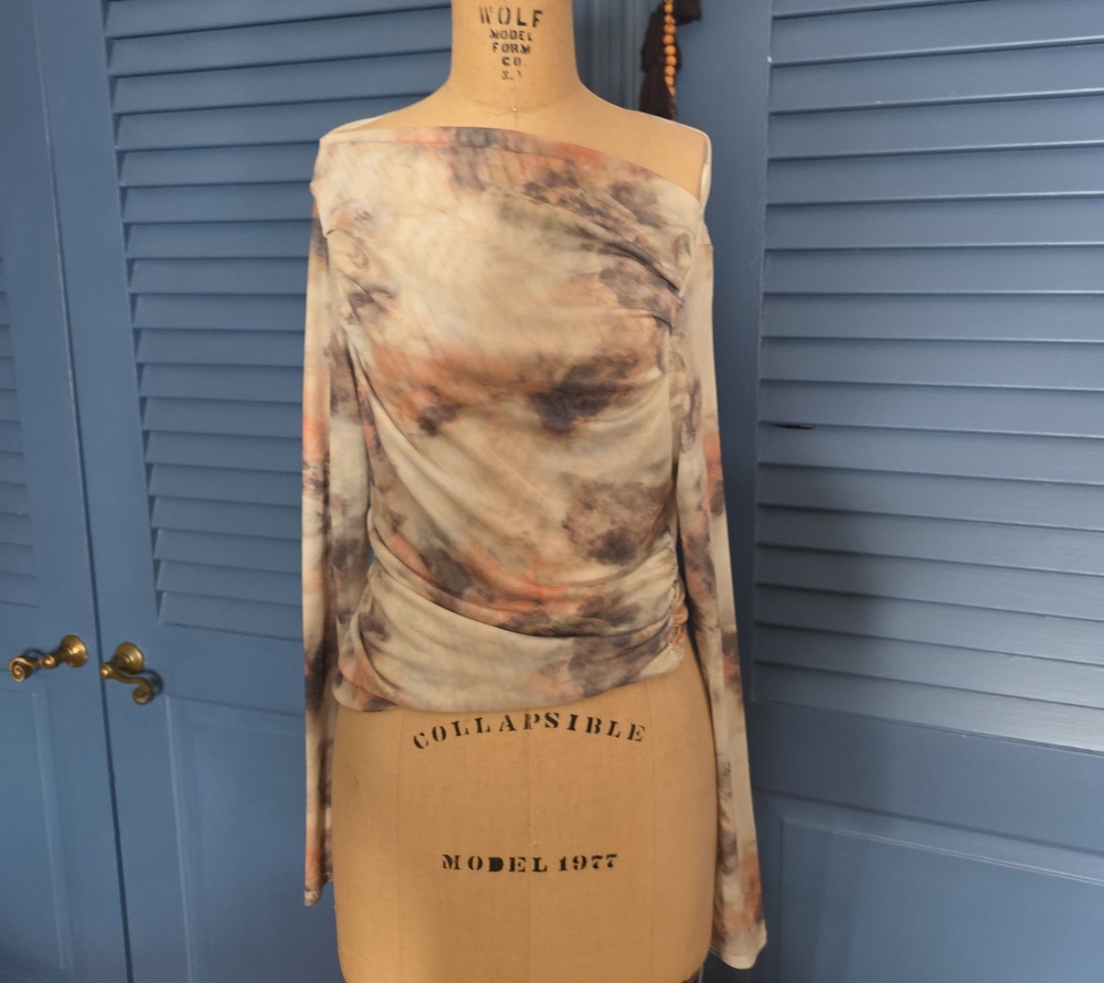 House of Harlow 1960 One-Shoulder Tie-Dye Top in Cream, Brown, Peach